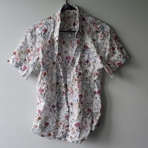 Short sleeve shirt